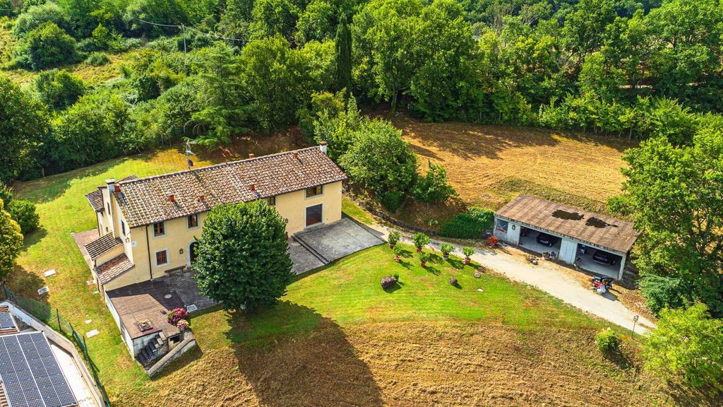 5 غرف نوم فيلا في Borgo San Lorenzo, Italy رقم 283751