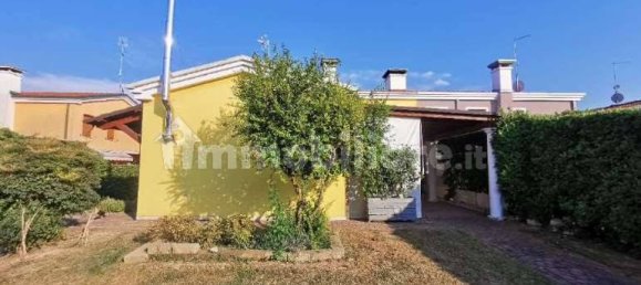 Villa de 3 dormitorios en San Donà di Piave, Italy No. 359368 31