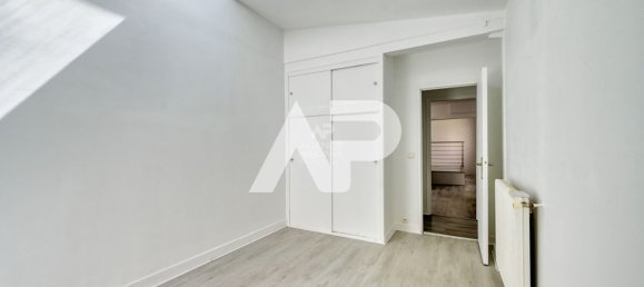 2 bedrooms Duplex in Chaville, France No. 134858 5