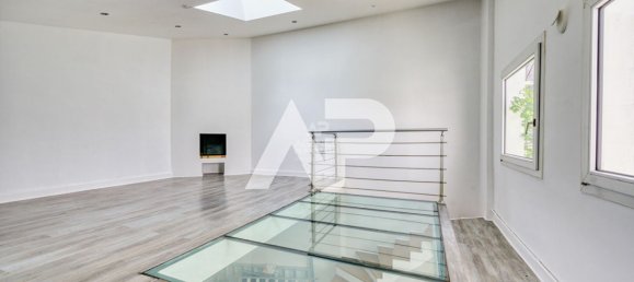 2 bedrooms Duplex in Chaville, France No. 134858 8