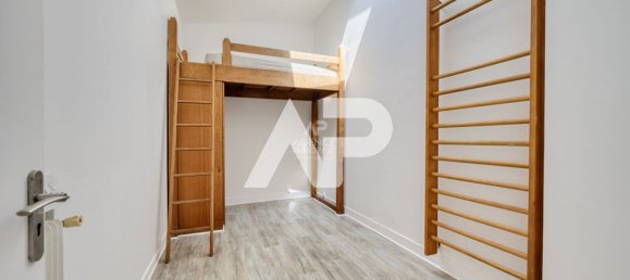 2 bedrooms Duplex in Chaville, France No. 134858 6