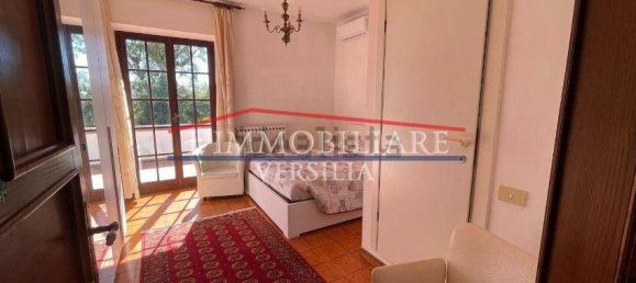 6 bedrooms Villa in Carrara, Italy No. 215073 25