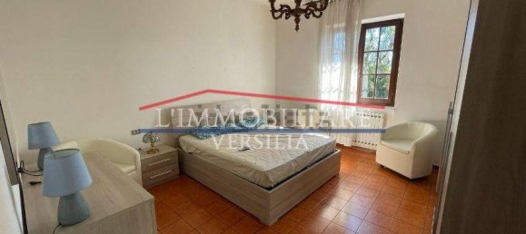 6 bedrooms Villa in Carrara, Italy No. 215073 14