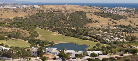 305m² Land in Estepona, Spain No. 143887 5