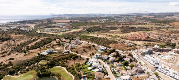 305m² Land in Estepona, Spain No. 143887 8