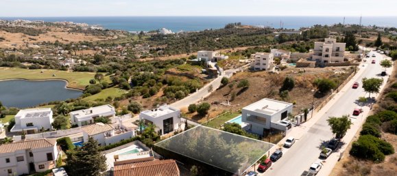 305m² Land in Estepona, Spain No. 143887 6