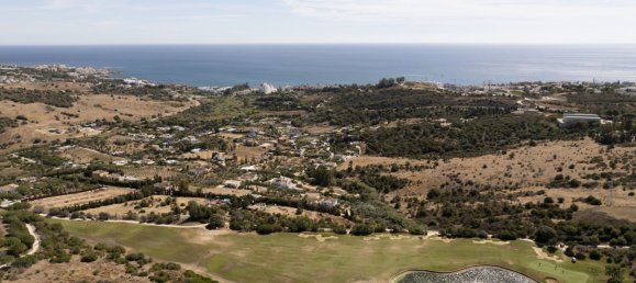 305m² Land in Estepona, Spain No. 143887 7