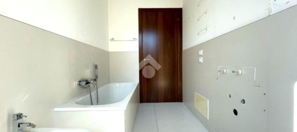 4غرفة منزل في Piadena Drizzona, Italy رقم 59712 14