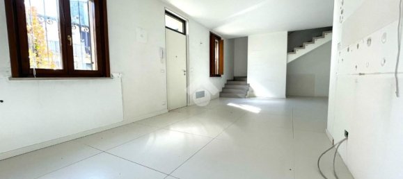 4غرفة منزل في Piadena Drizzona, Italy رقم 59712 25