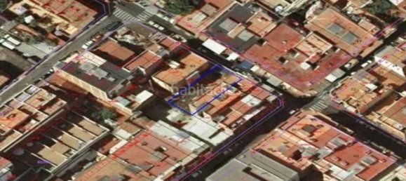 240m² Land in Santa Coloma de Gramenet, Spain No. 135083 2