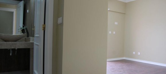 3 Schlafzimmer Doppelhaus in Cascais, Portugal, Nr. 128395 11