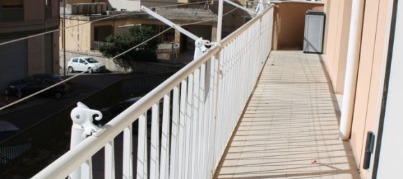 Квартира с 5 комнатами в Кальтаниссетта, Италия № 255678 4