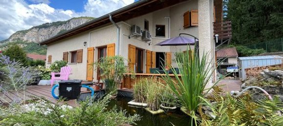 4 bedrooms House in Savoie, France No. 307907 6