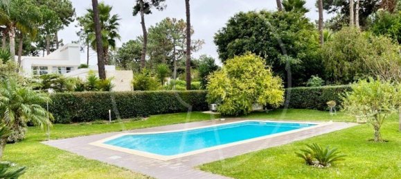 4 bedrooms Villa in Almada, Portugal No. 195067 14