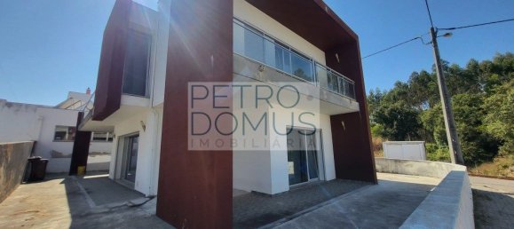 4 Schlafzimmer Haus in Maceira, Portugal, Nr. 221174 25