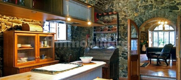 8 bedrooms House in Villafranca in Lunigiana, Italy No. 205705 18