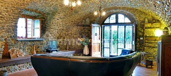 8 bedrooms House in Villafranca in Lunigiana, Italy No. 205705 47