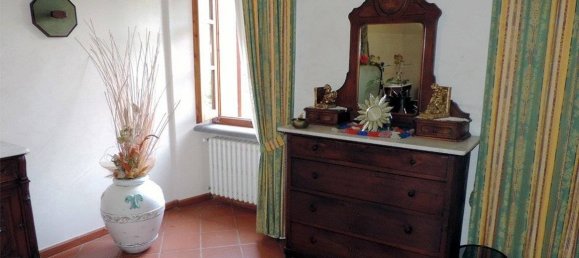 8 bedrooms House in Villafranca in Lunigiana, Italy No. 205705 15
