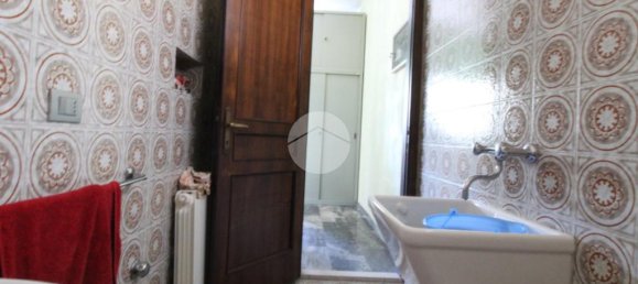 4 rooms Apartment in Campobasso, Italy No. 79132 10