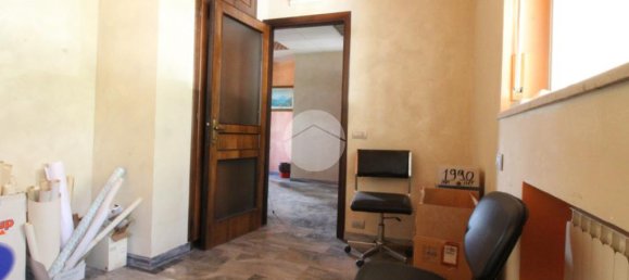 4 rooms Apartment in Campobasso, Italy No. 79132 11