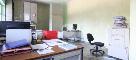 4 rooms Apartment in Campobasso, Italy No. 79132 14