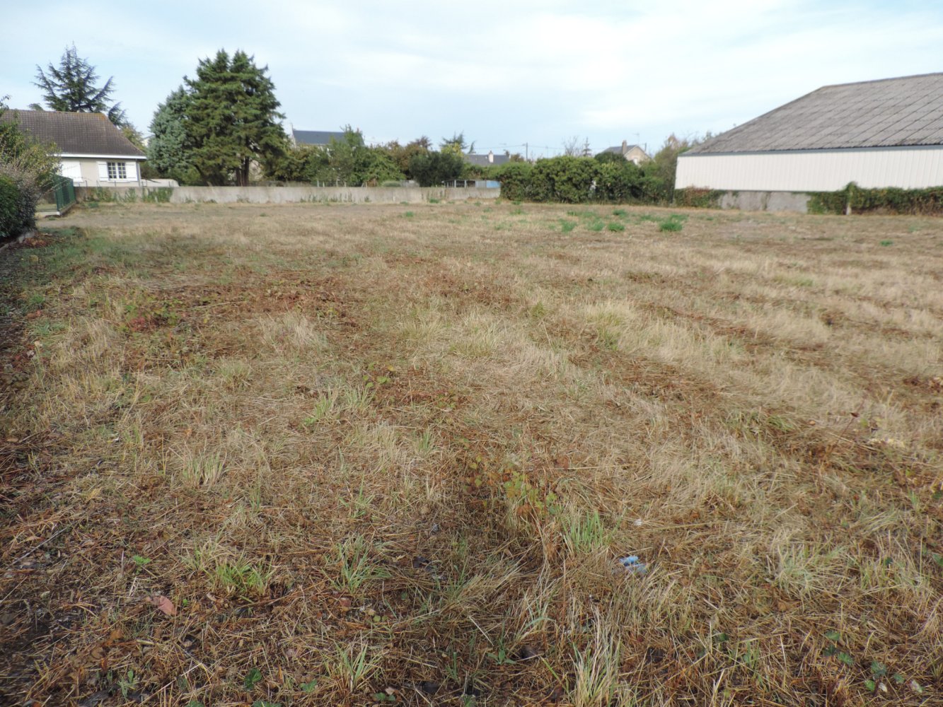 Terreno en Thouars, France No. 64054
