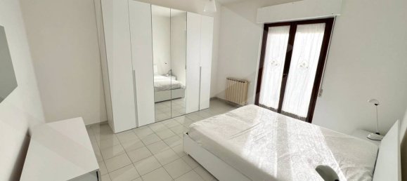 4-salle Appartement à San Salvo, Italy No. 21409 11