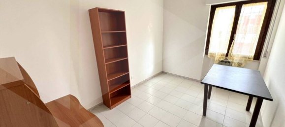 4-salle Appartement à San Salvo, Italy No. 21409 13