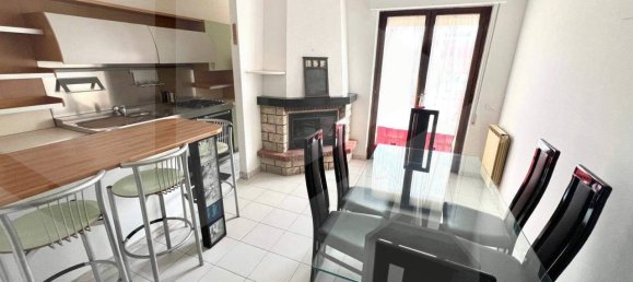 4-salle Appartement à San Salvo, Italy No. 21409 8