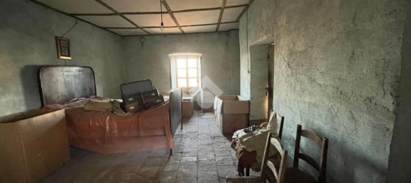 4 rooms House in Revello, Italy No. 152564 12