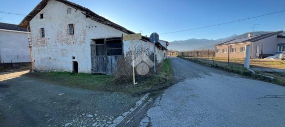 4 rooms House in Revello, Italy No. 152564 13