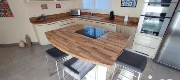 3 bedrooms House in Pontgouin, France No. 229929 3