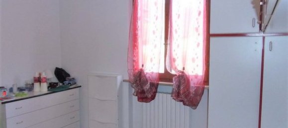 5-Zimmer Wohnung in Urbino, Italy, Nr. 164228 7