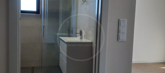 3 bedrooms Apartment in Porto, Portugal No. 105029 46
