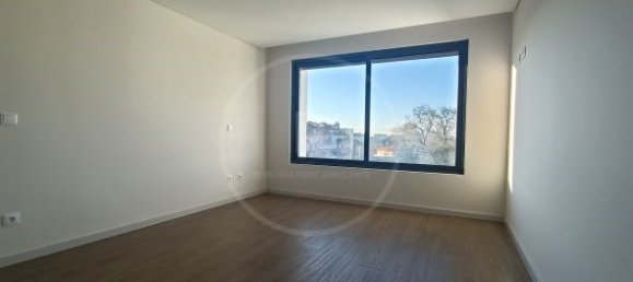 3 bedrooms Apartment in Porto, Portugal No. 105029 13