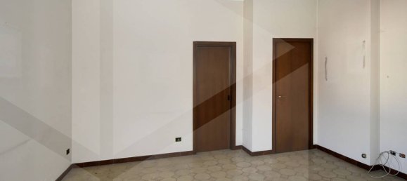 8-salle Villa à Parabiago, Italy No. 17472 24