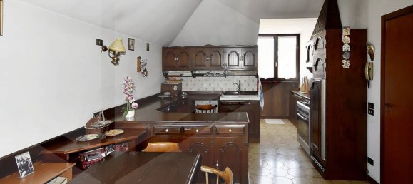 8-salle Villa à Parabiago, Italy No. 17472 9