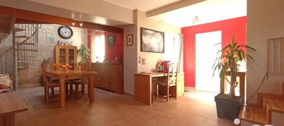 8 rooms House in Chinon, France No. 158044 3