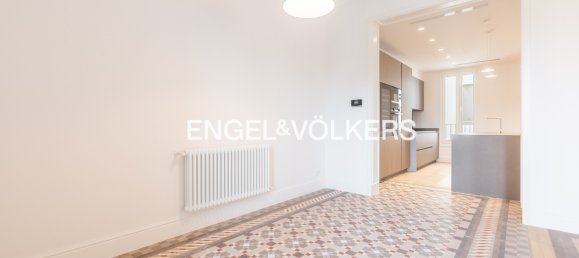 2 غرف نوم شقة في Ciutat Vella, Spain رقم 33984 33