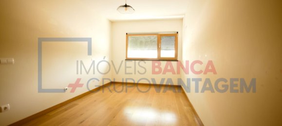 4 bedrooms Apartment in Barreiro, Portugal No. 51424 18