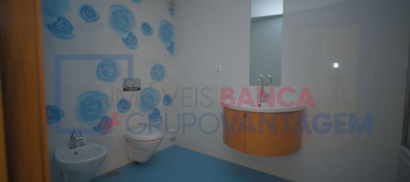 4 bedrooms Apartment in Barreiro, Portugal No. 51424 27