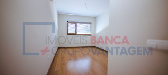 4 bedrooms Apartment in Barreiro, Portugal No. 51424 24