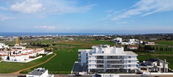 2 bedrooms Apartment in Paralimni, Cyprus No. 23366 8