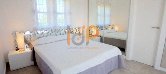 Casa de 3 dormitorios en Cuevas del Almanzora, Spain No. 38224 2