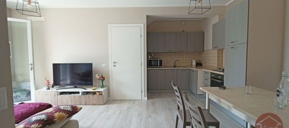 3 bedrooms Apartment in Loria, Italy No. 315464 2