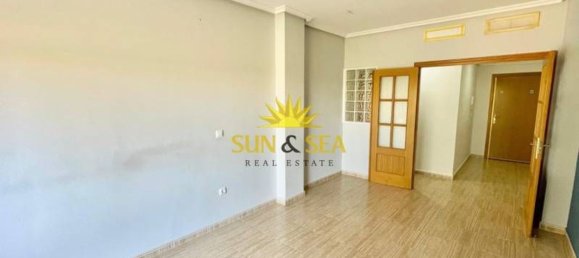 4 غرف نوم شقة في Alicante, Spain رقم 182826 9