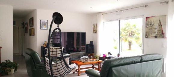 3 bedrooms House in La Turballe, France No. 343061 3