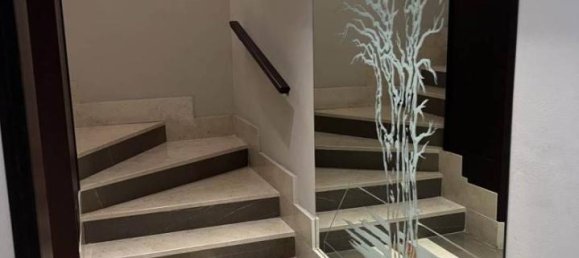 5 rooms Apartment in Piacenza, Italy No. 35653 6