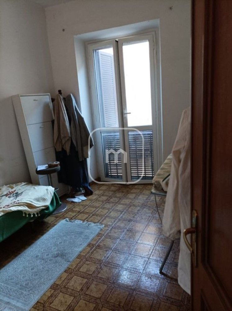 4 bedrooms Apartment in Velletri, Italy No. 335187