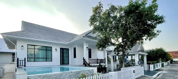 Вилла с 3 спальнями в Паттайя, Таиланд № 71737 2